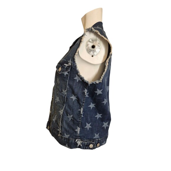Rock & Republic Denim Vest Star Print Raw Edge Rocker Vest Medium Denim Sz L - Picture 2 of 6